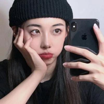 纸月亮